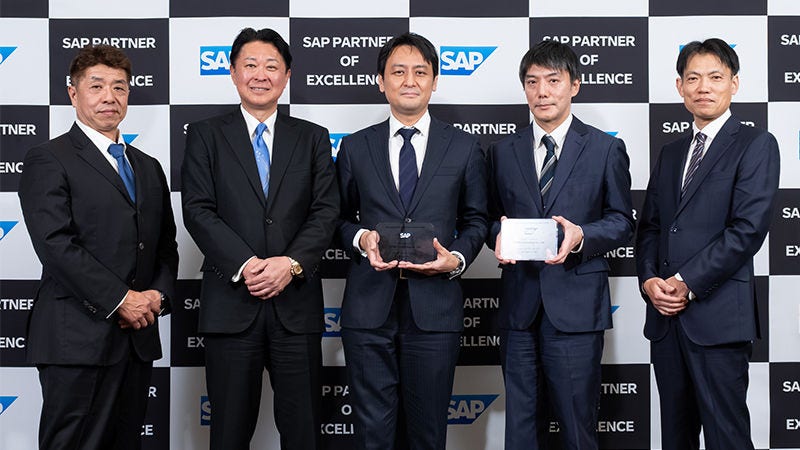 Japanese alt text: 「SAP Appreciation for Partner Excellence 2026」の2部門に選出