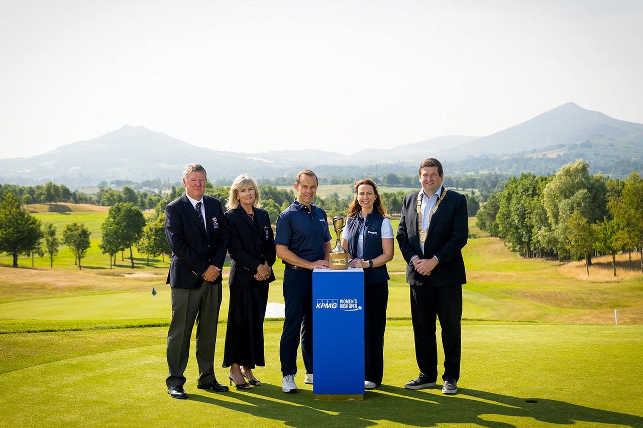 Pictured: Declan Curran, President, Dun Laoghaire Golf Club; Beth Mason, Captain Dun Laoghaire Golf Club; Ryan McCarthy, Managing Partner, KPMG Ireland; Eimear McManus, Managing Director, ForeFront Communications; Councillor Barry Saul, of Dun Laoghaire County Council