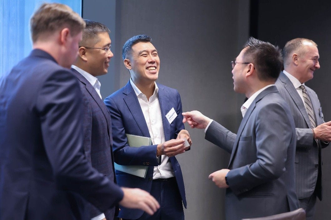 Business leaders exchanged perspectives