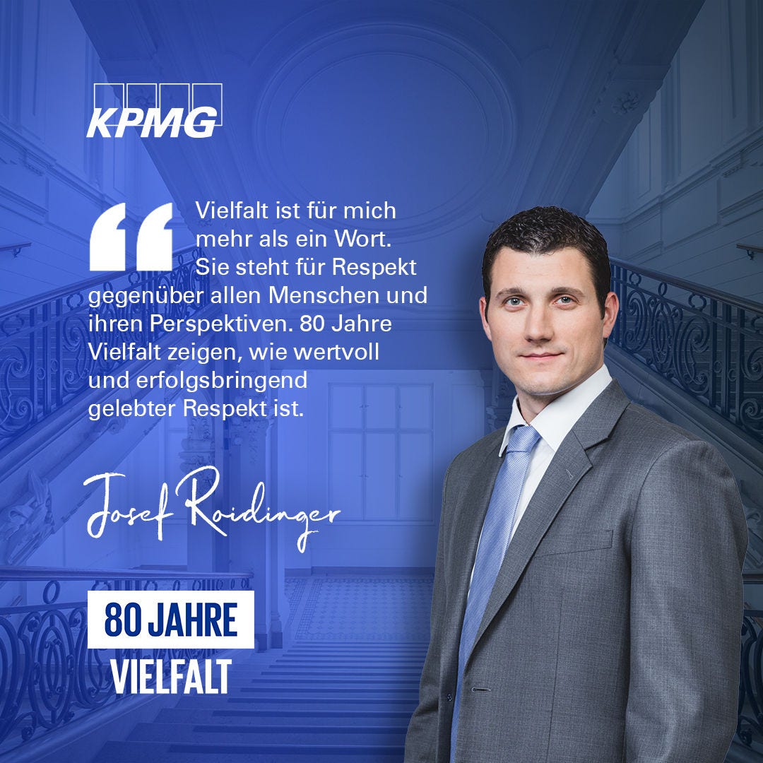 Mann im grauen Anzug, Zitat; „80 Jahre Vielfalt“, blauer Hintergrund