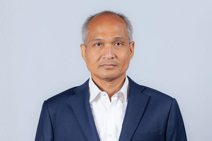 คุณธนุส โฆษิตวนิชพงศ์ 