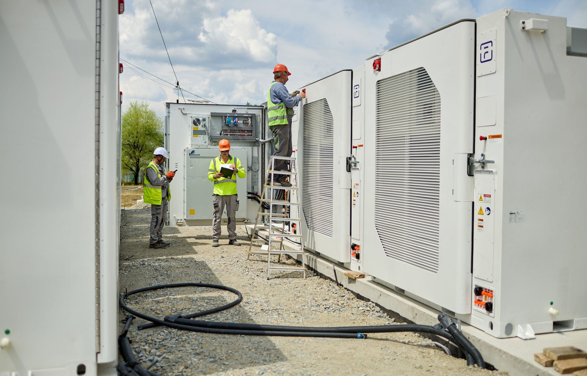 Установка зі зберігання енергії. Фото: ДТЕК