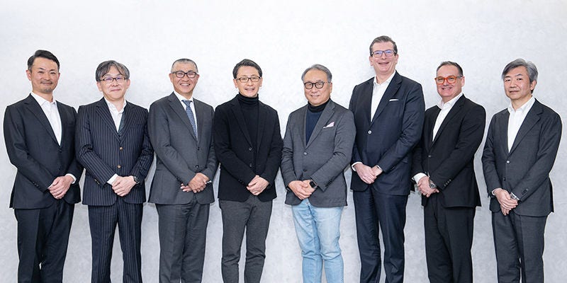 Japanese alt text: 全員