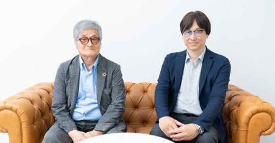 左から　名古屋商科大学・早稲田大学　根来氏、KPMG　室住