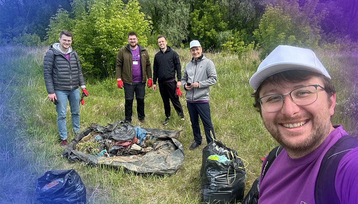 Zdjęcie ze sprzątania brzegu Wisły