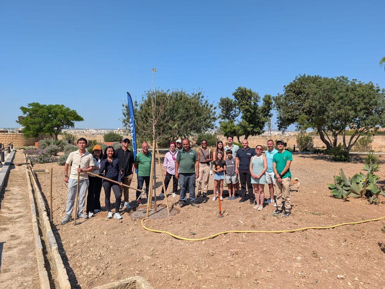 Tree planting group photo