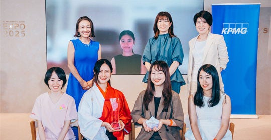 Japanese alt text: 全員写真