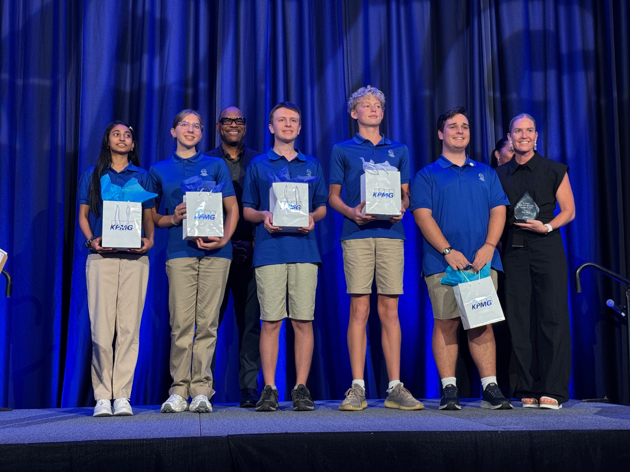 Cayman International School 2025 Brain Bowl winners