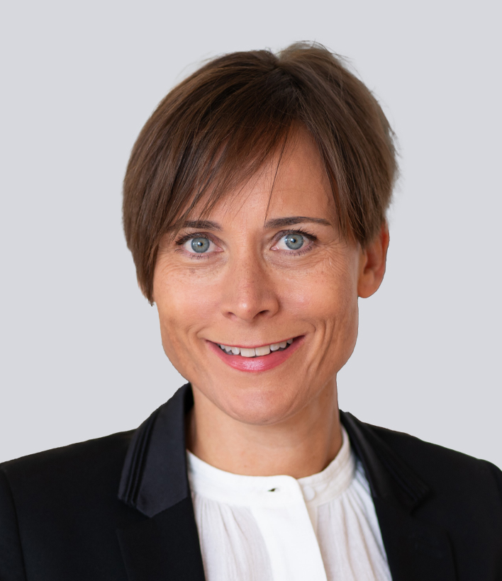 Dr. Alexandra Albrecht-Baba